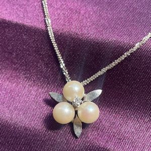 Unique, 1940s, 14k Akoya pearl diamond necklace, dainty avant garde,estate find.